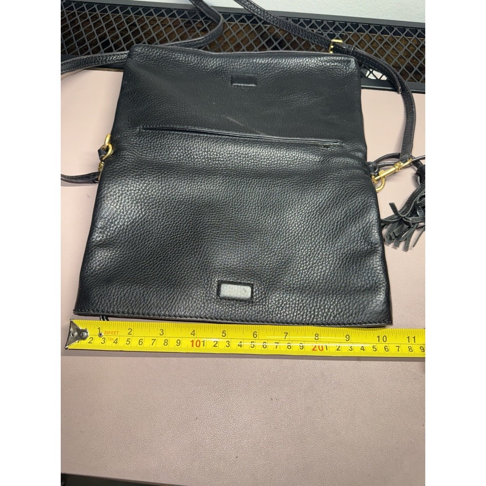 Vintage Tory‎ Burch McGraw Fold-Over Black Pebbled Leather Crossbody Tassel Bag - Picture 11 of 16